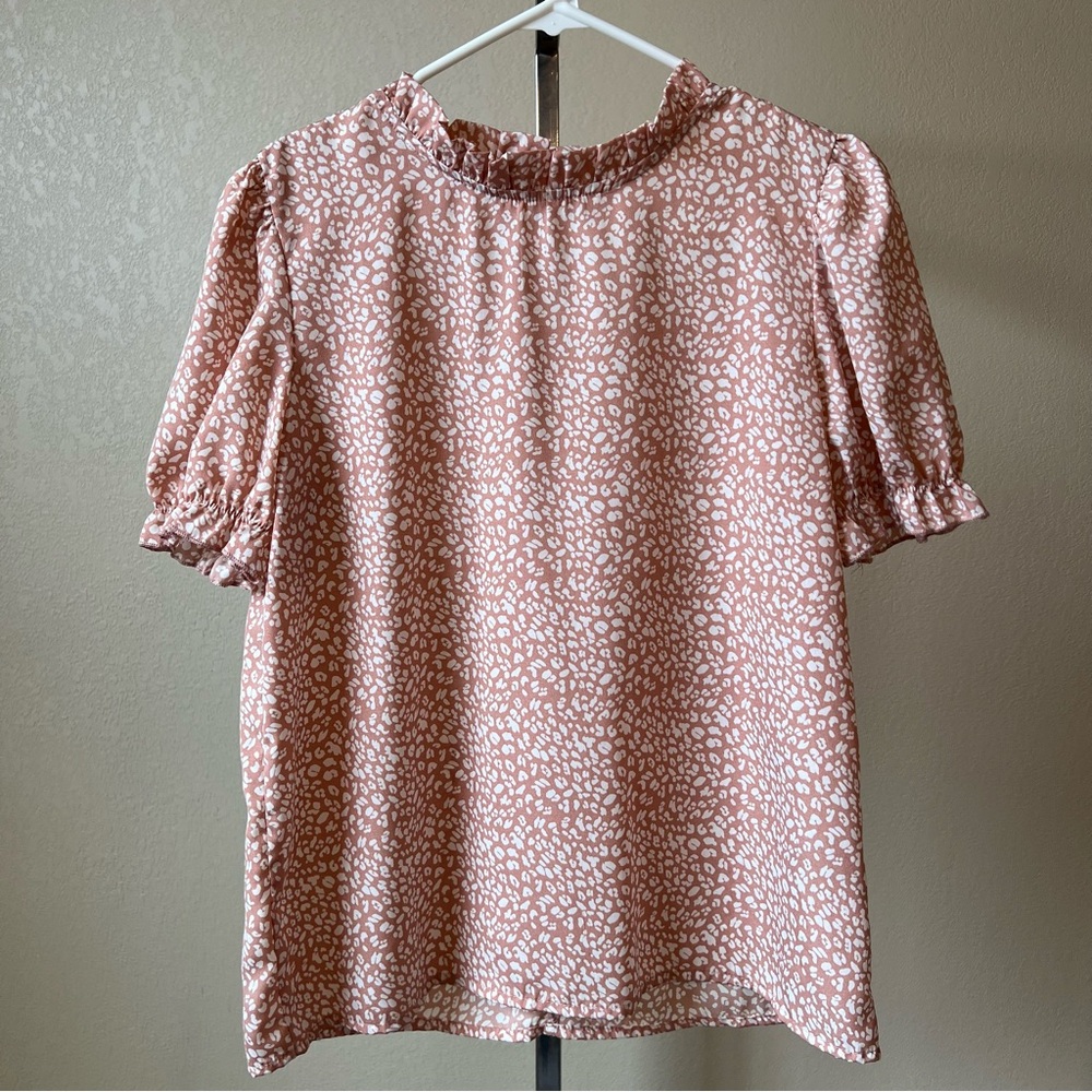 NWOT Women’s Shein Top